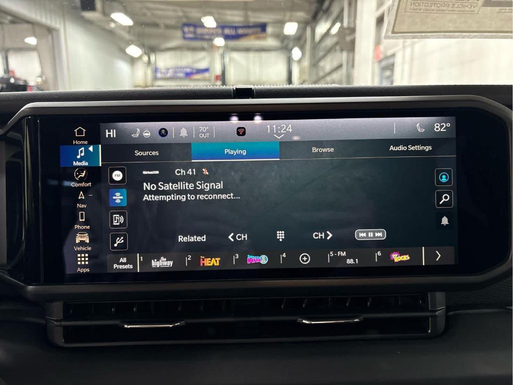 new 2026 Jeep Gladiator car, priced at $59,170