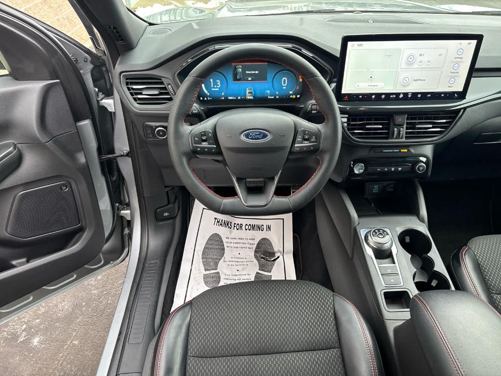 used 2023 Ford Escape car, priced at $24,290