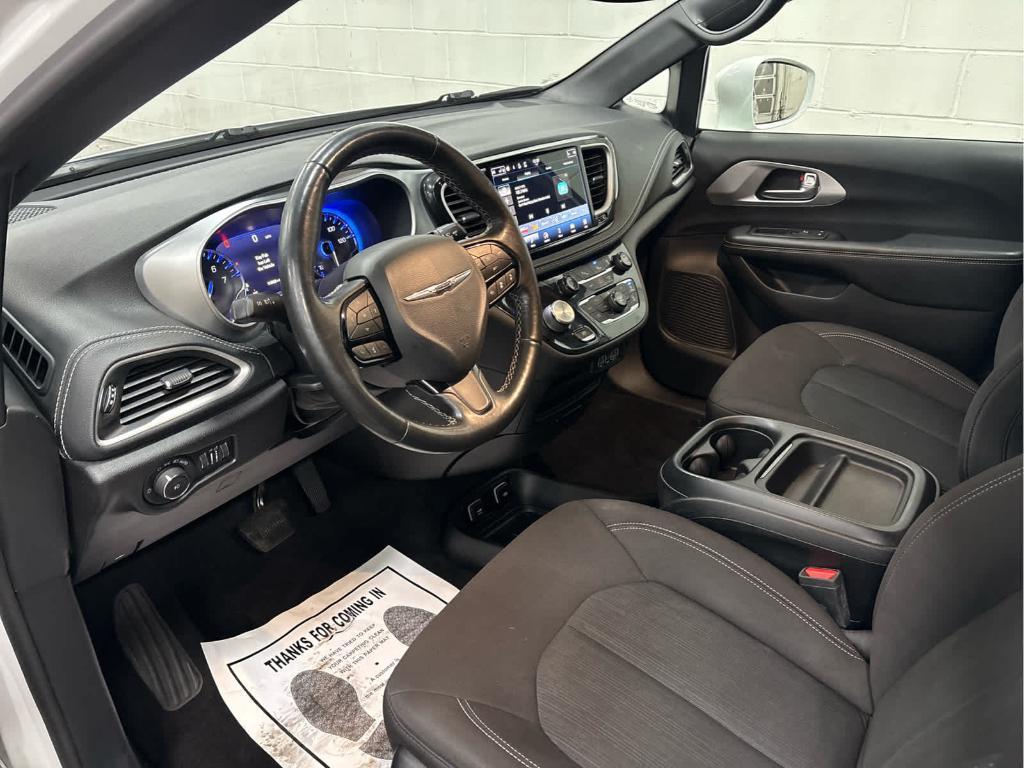 used 2021 Chrysler Pacifica car, priced at $17,590