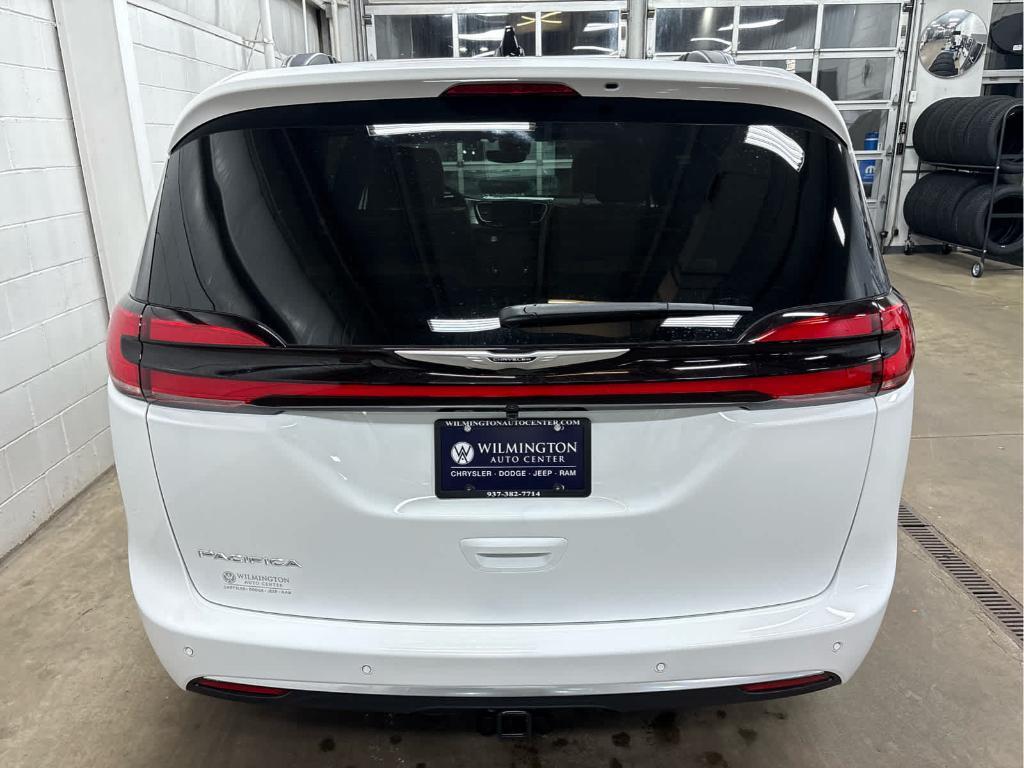 new 2026 Chrysler Pacifica car, priced at $52,847