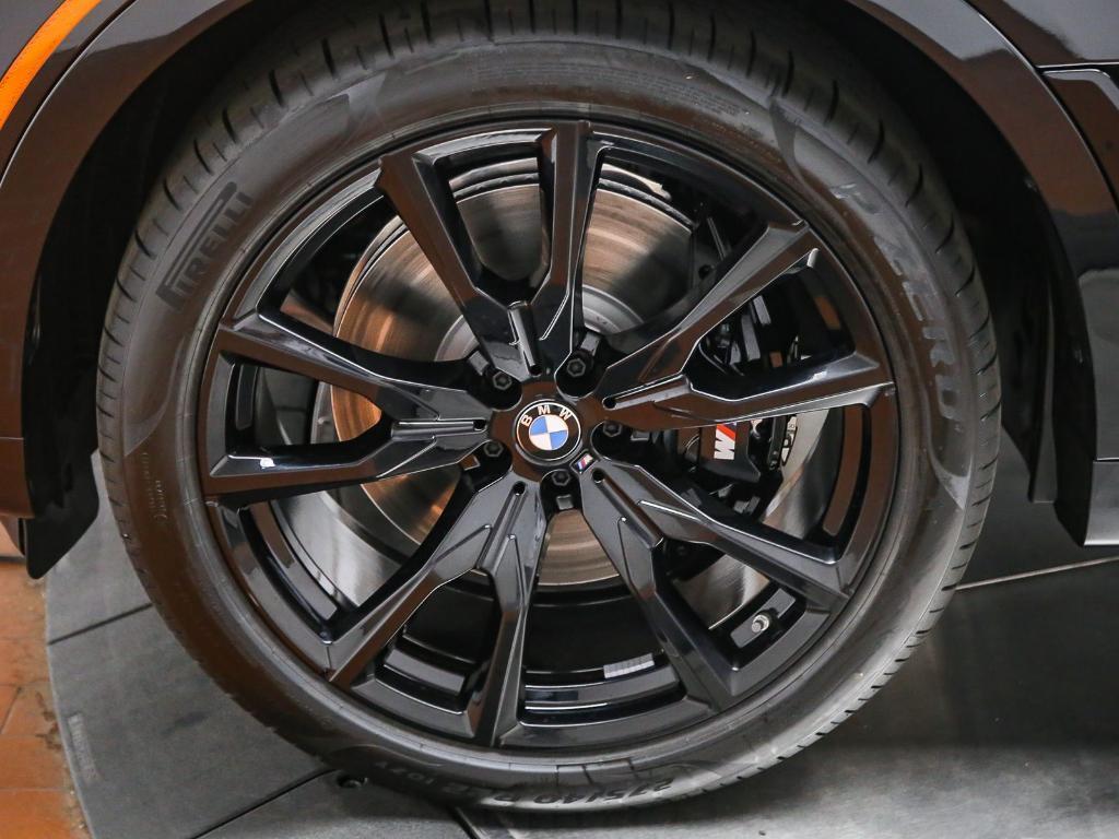 new 2027 BMW X7 car, priced at $97,822