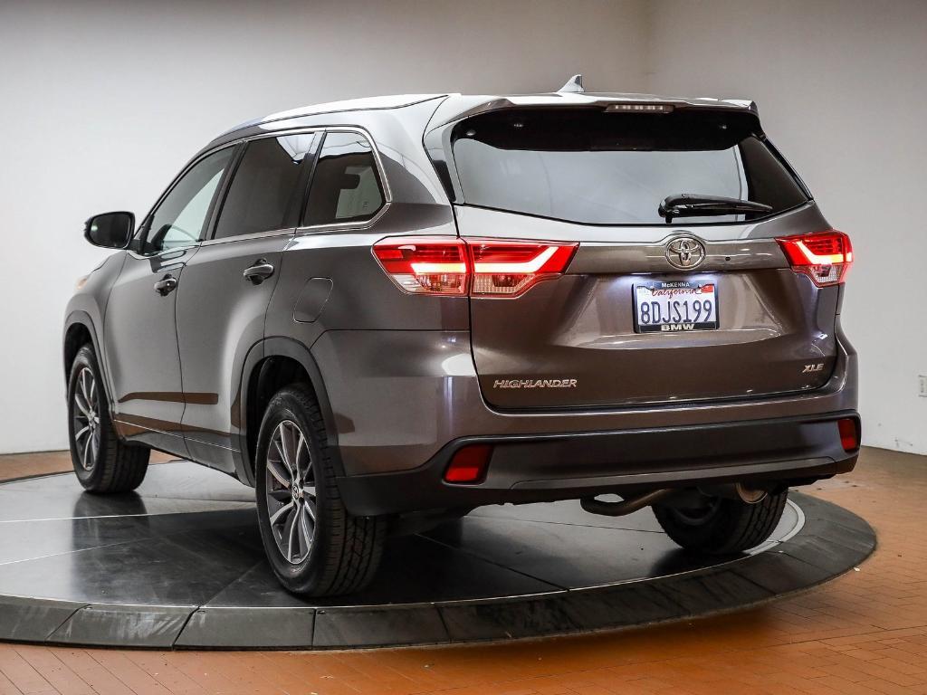 used 2018 Toyota Highlander car, priced at $23,591