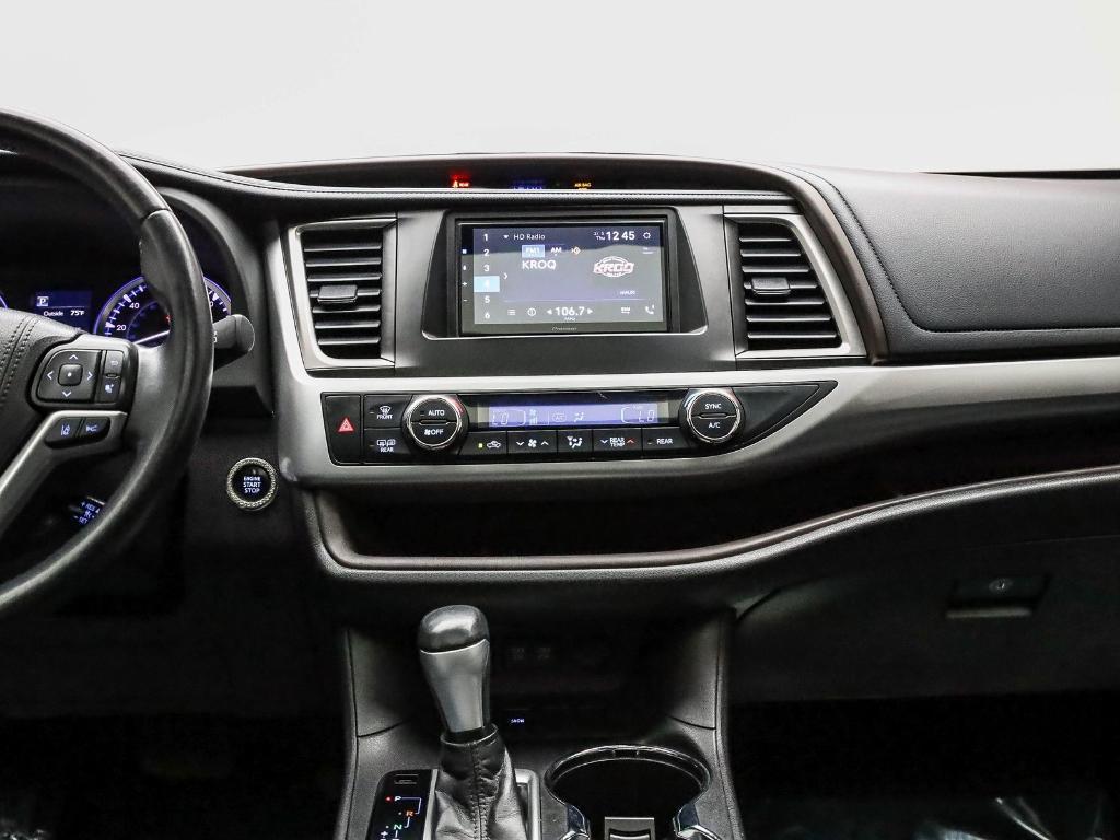 used 2018 Toyota Highlander car, priced at $23,591