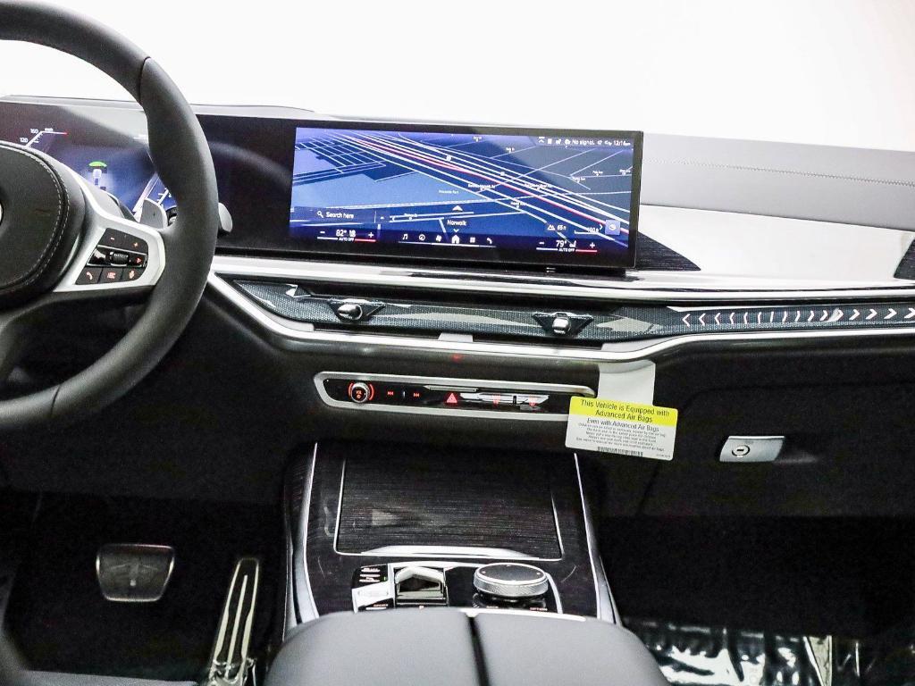 new 2026 BMW X7 car, priced at $97,525