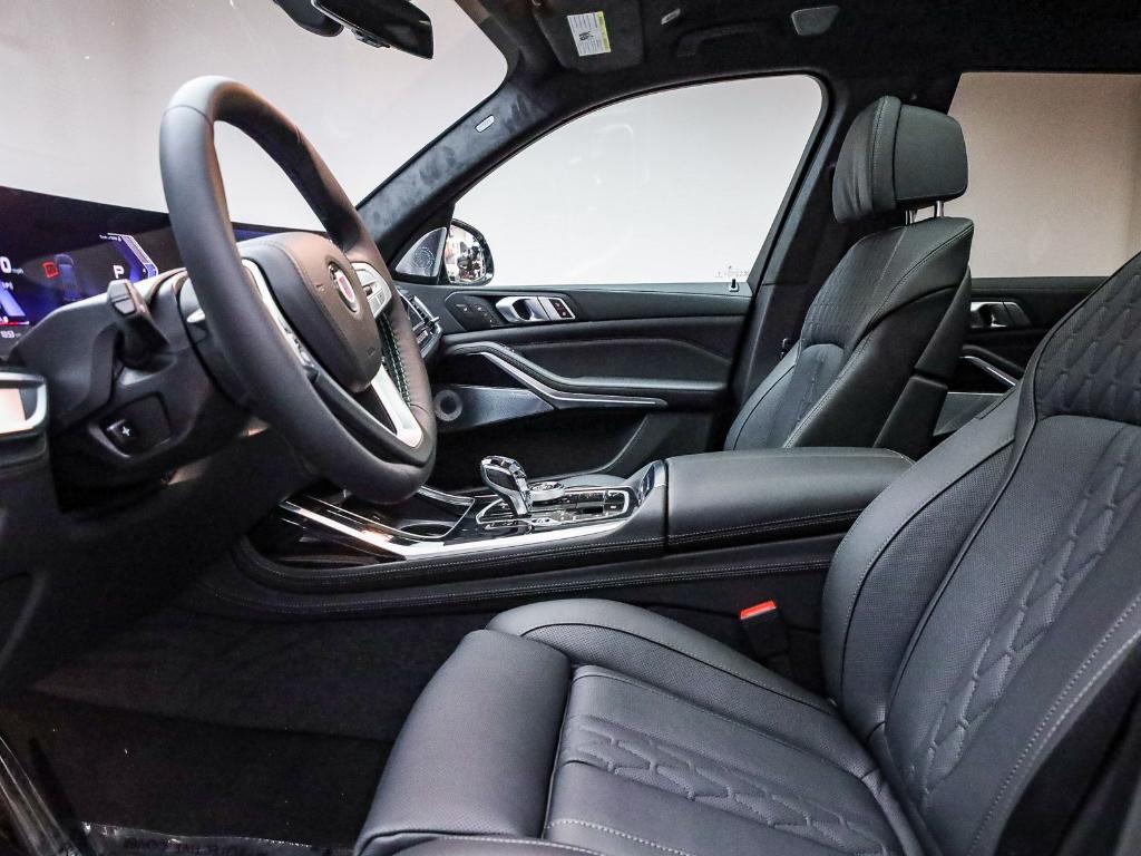 new 2026 BMW ALPINA XB7 car, priced at $163,300