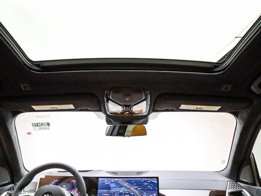 new 2026 BMW X7 car, priced at $99,015