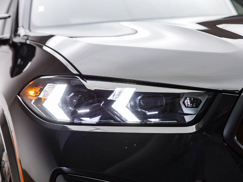 new 2026 BMW X5 M car, priced at $140,075