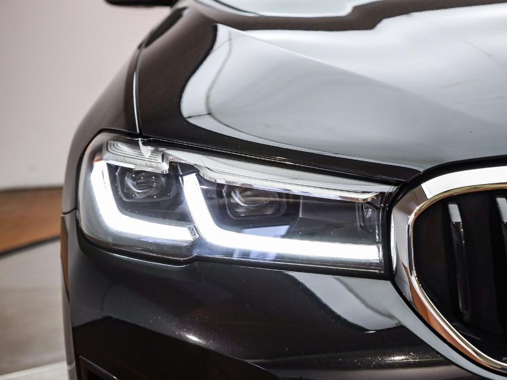 used 2023 BMW 540 car, priced at $43,991
