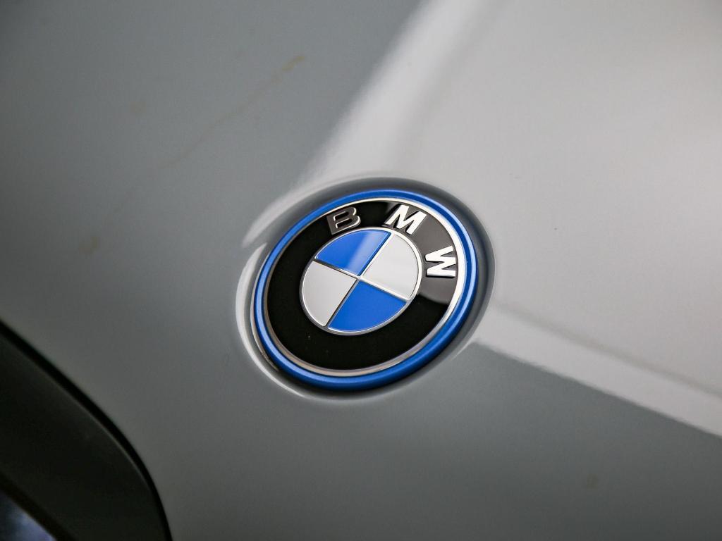 new 2026 BMW X5 PHEV car, priced at $89,340