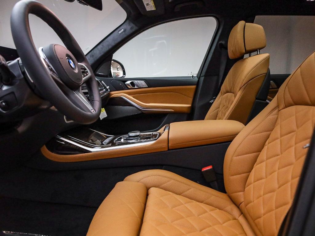 new 2026 BMW X7 car, priced at $101,250