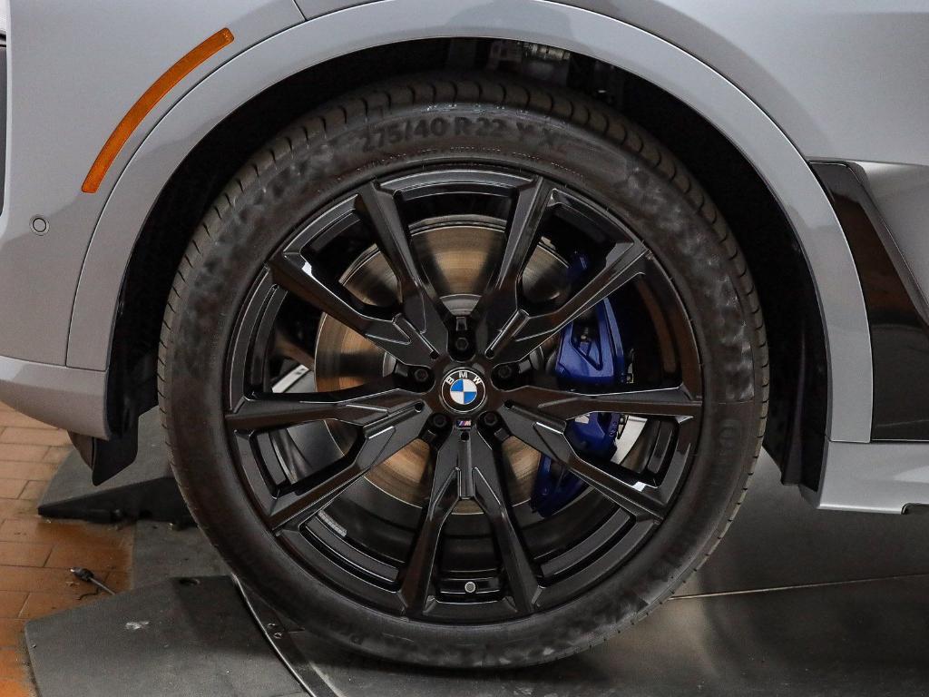 new 2026 BMW X7 car, priced at $101,250