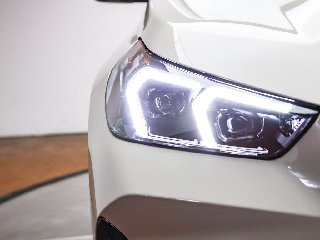 new 2026 BMW X1 car, priced at $50,100