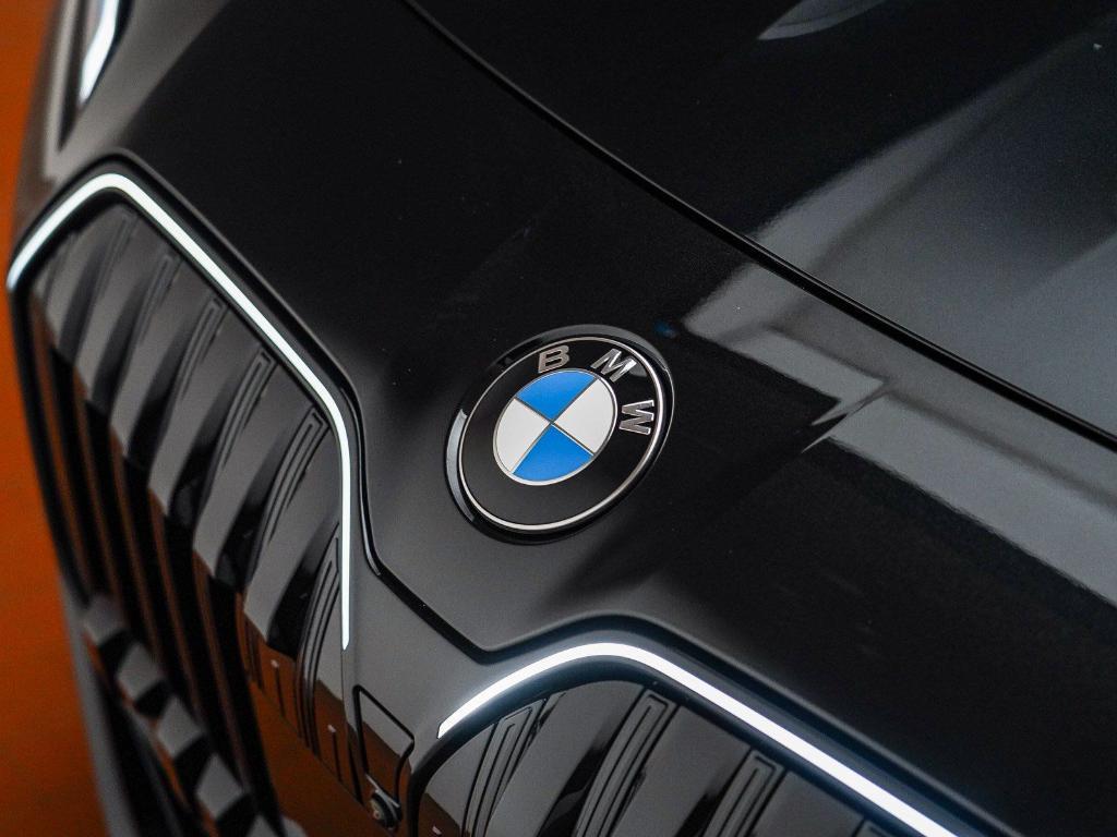 new 2026 BMW 740 car, priced at $105,000