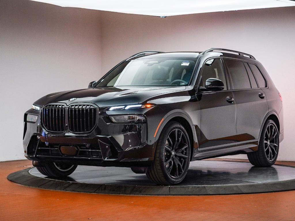 new 2026 BMW X7 car, priced at $100,115