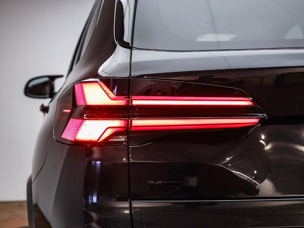 new 2026 BMW X5 car, priced at $102,845