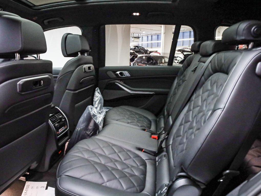 new 2026 BMW X7 car, priced at $98,450