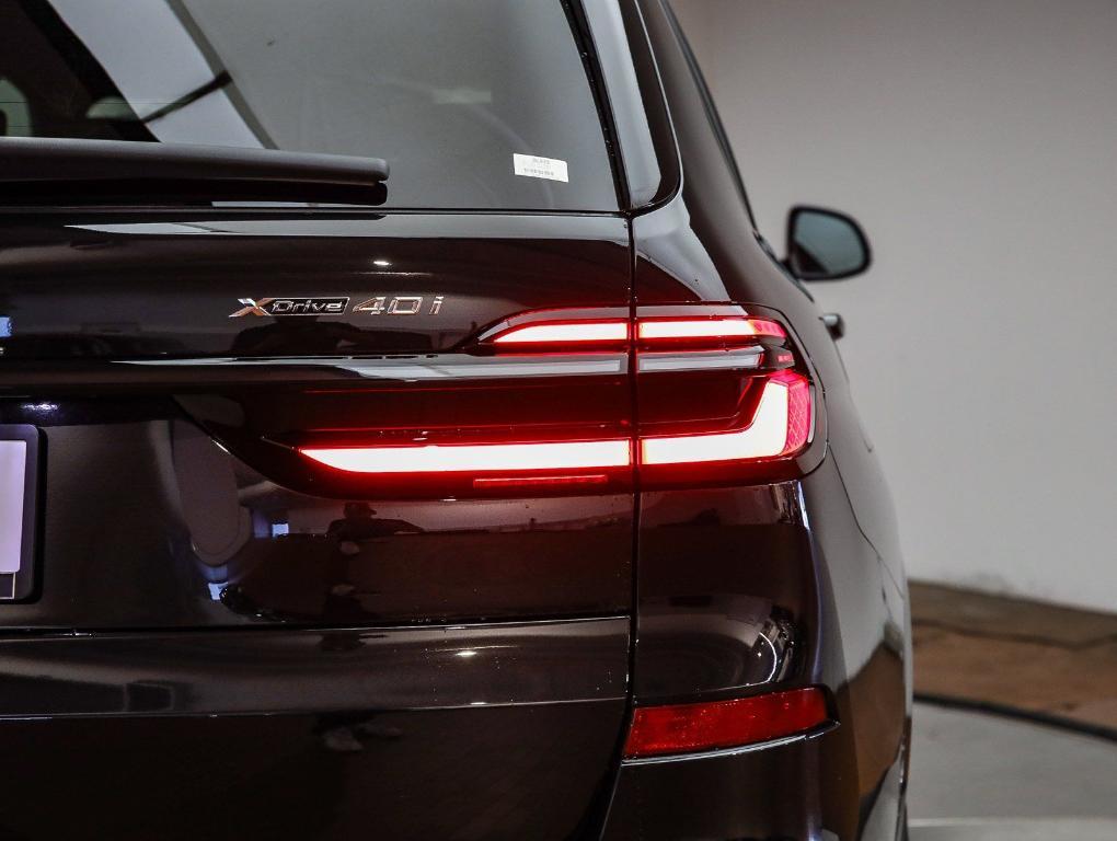 new 2026 BMW X7 car, priced at $98,450