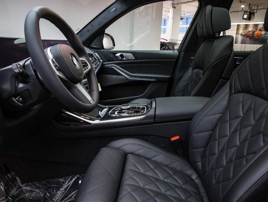 new 2026 BMW X7 car, priced at $98,450