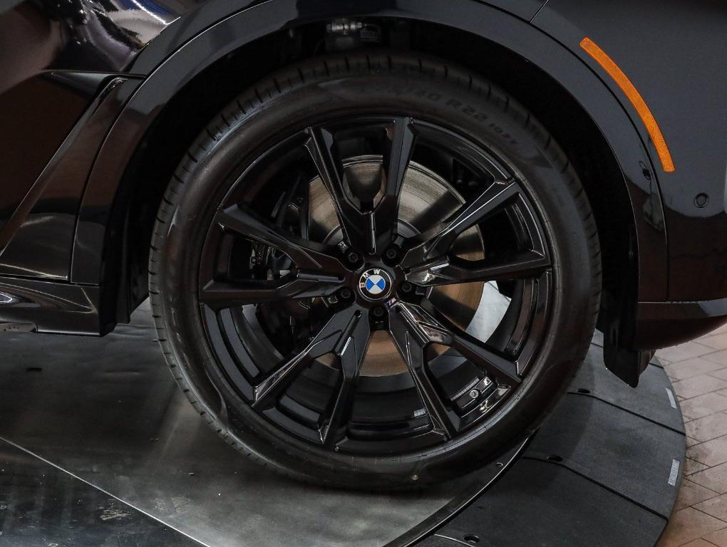 new 2026 BMW X7 car, priced at $98,450