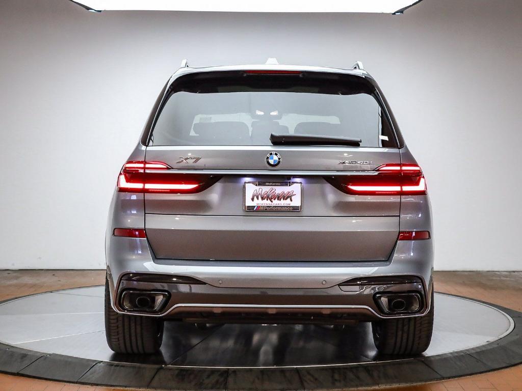 new 2026 BMW X7 car, priced at $100,400