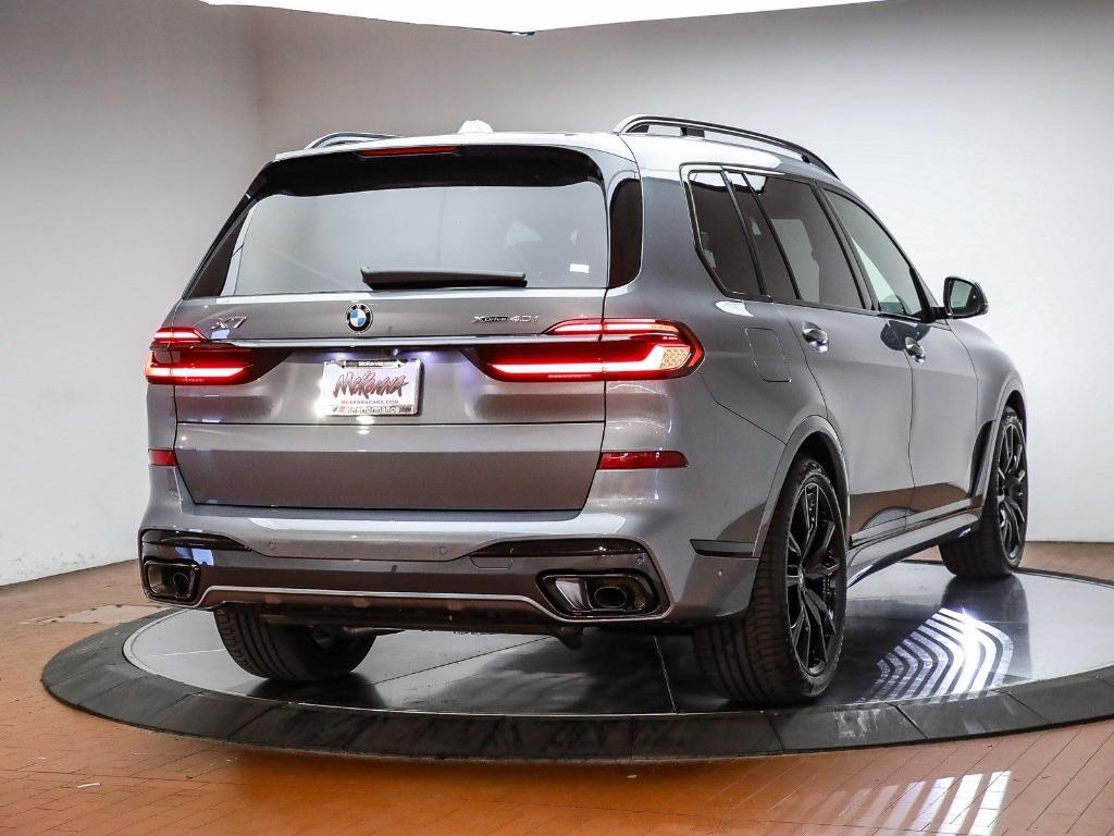 new 2026 BMW X7 car, priced at $100,400