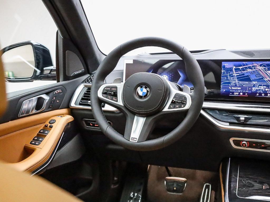 new 2026 BMW X7 car, priced at $100,400