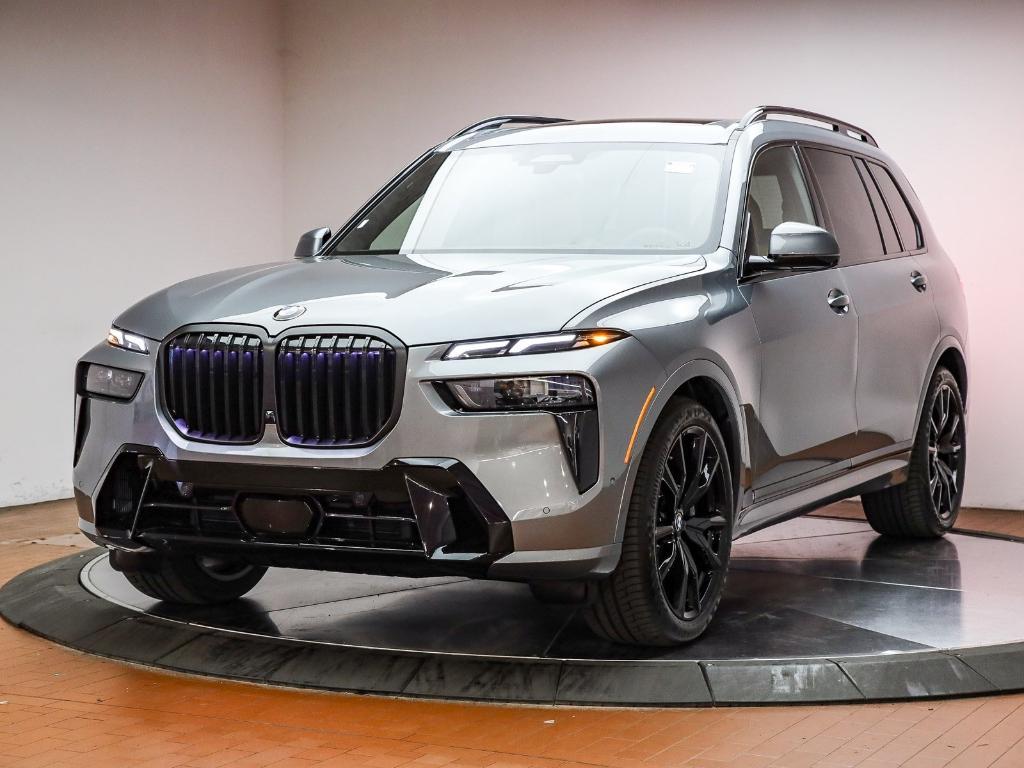 new 2026 BMW X7 car, priced at $100,400