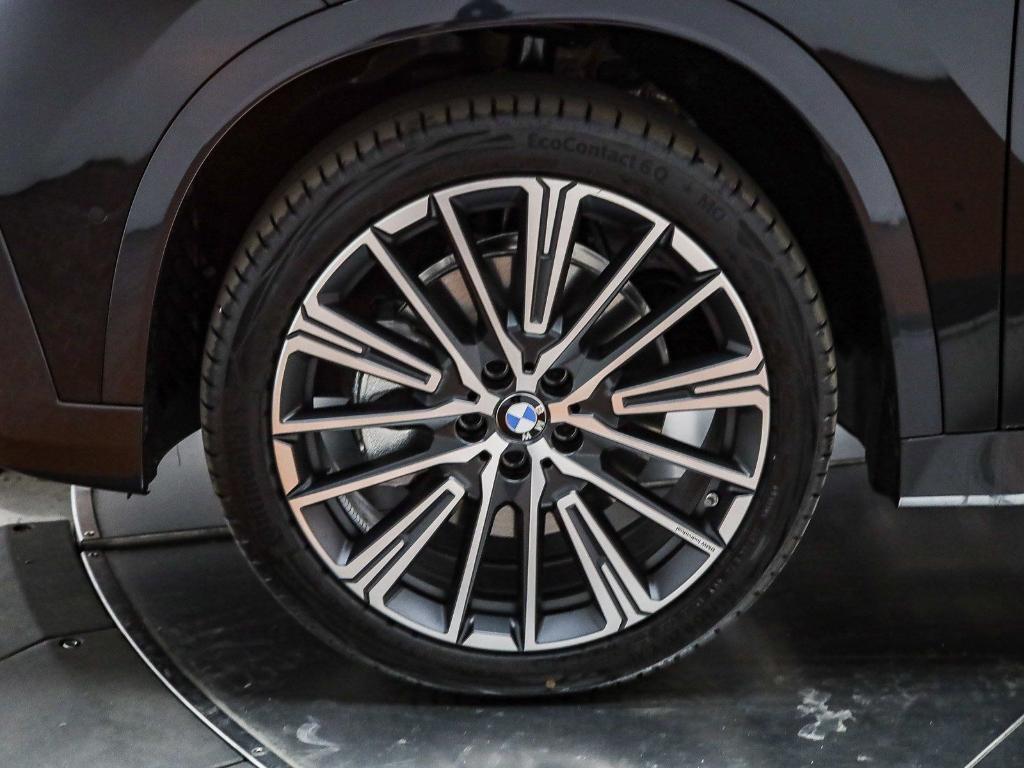 new 2026 BMW X1 car, priced at $50,300