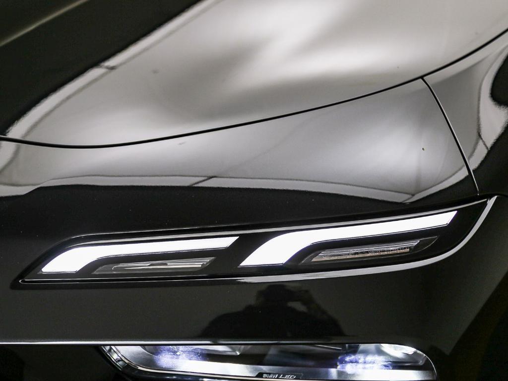 new 2026 BMW 750e car, priced at $119,635