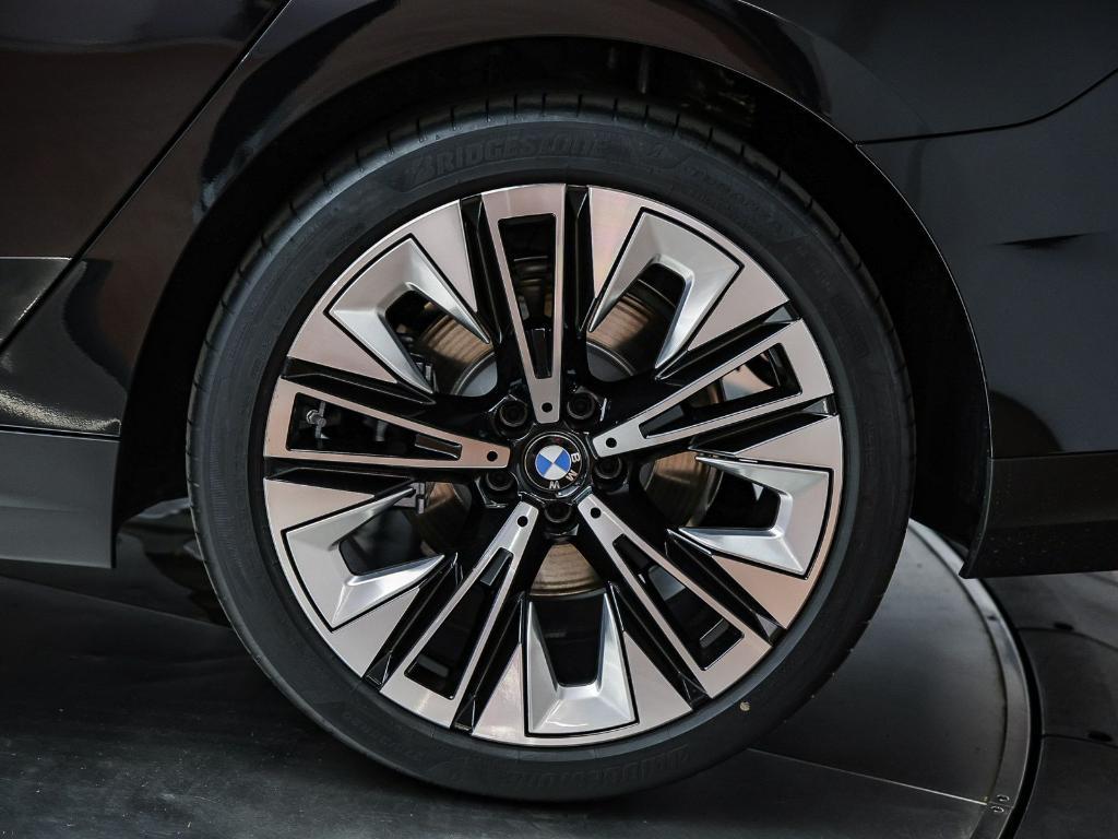 new 2026 BMW 530 car, priced at $64,400