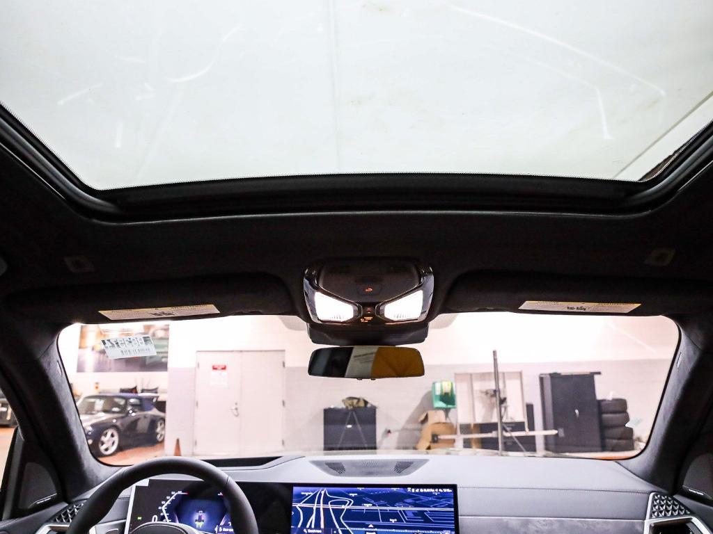 new 2026 BMW X7 car, priced at $101,900