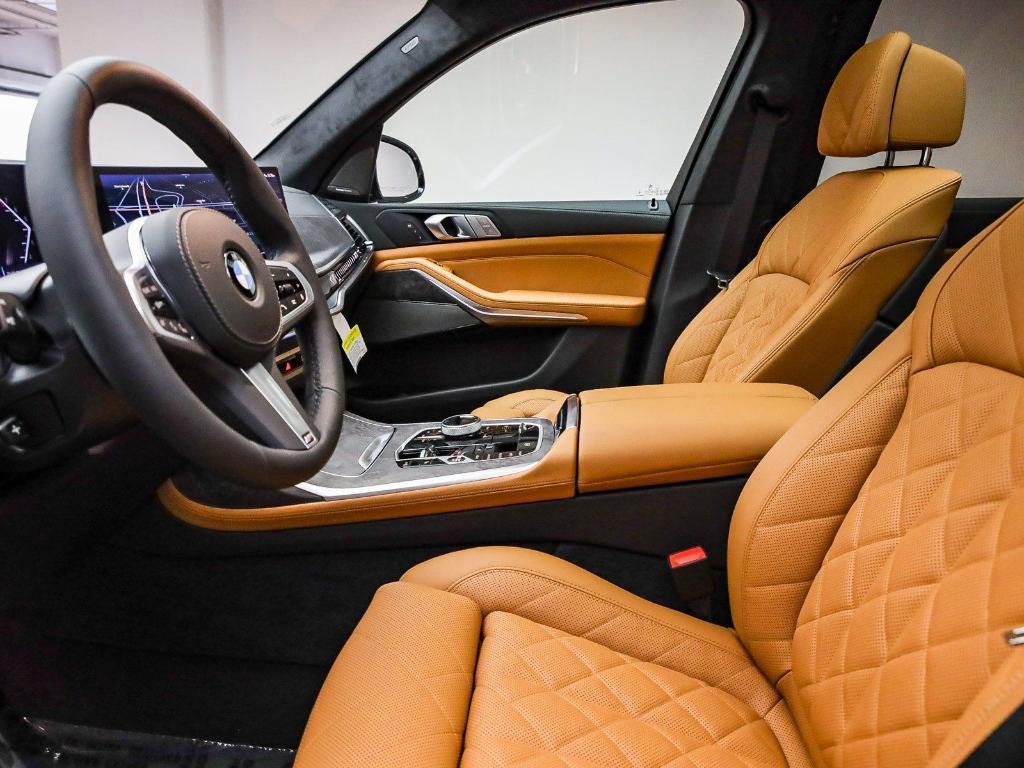 new 2026 BMW X7 car, priced at $101,900