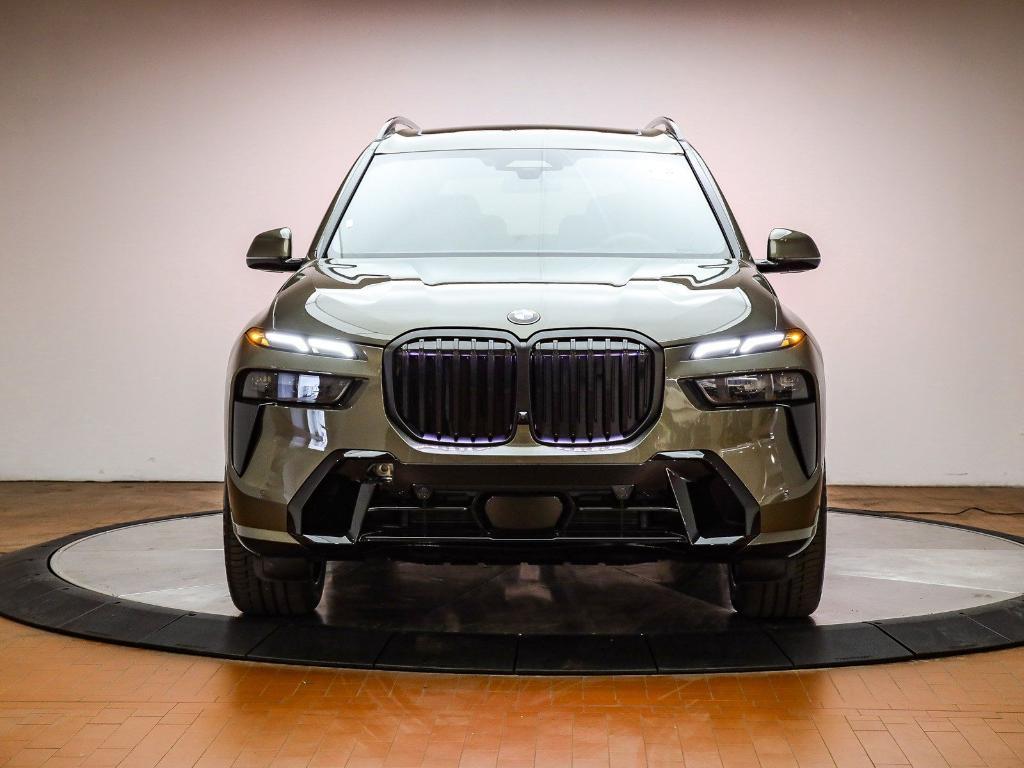 new 2026 BMW X7 car, priced at $101,900