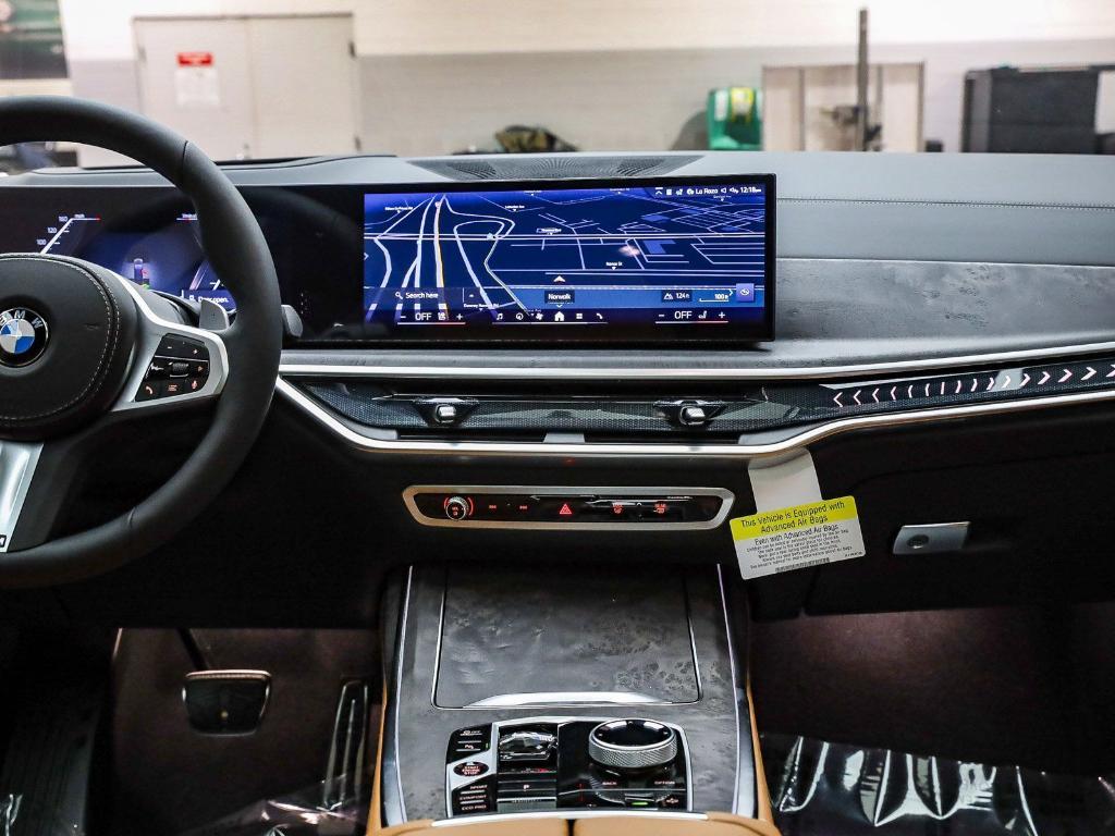 new 2026 BMW X7 car, priced at $101,900