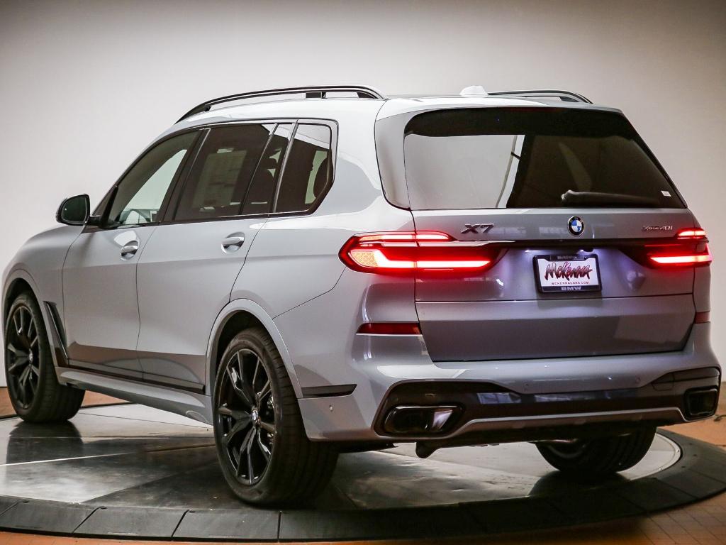 new 2027 BMW X7 car, priced at $99,472