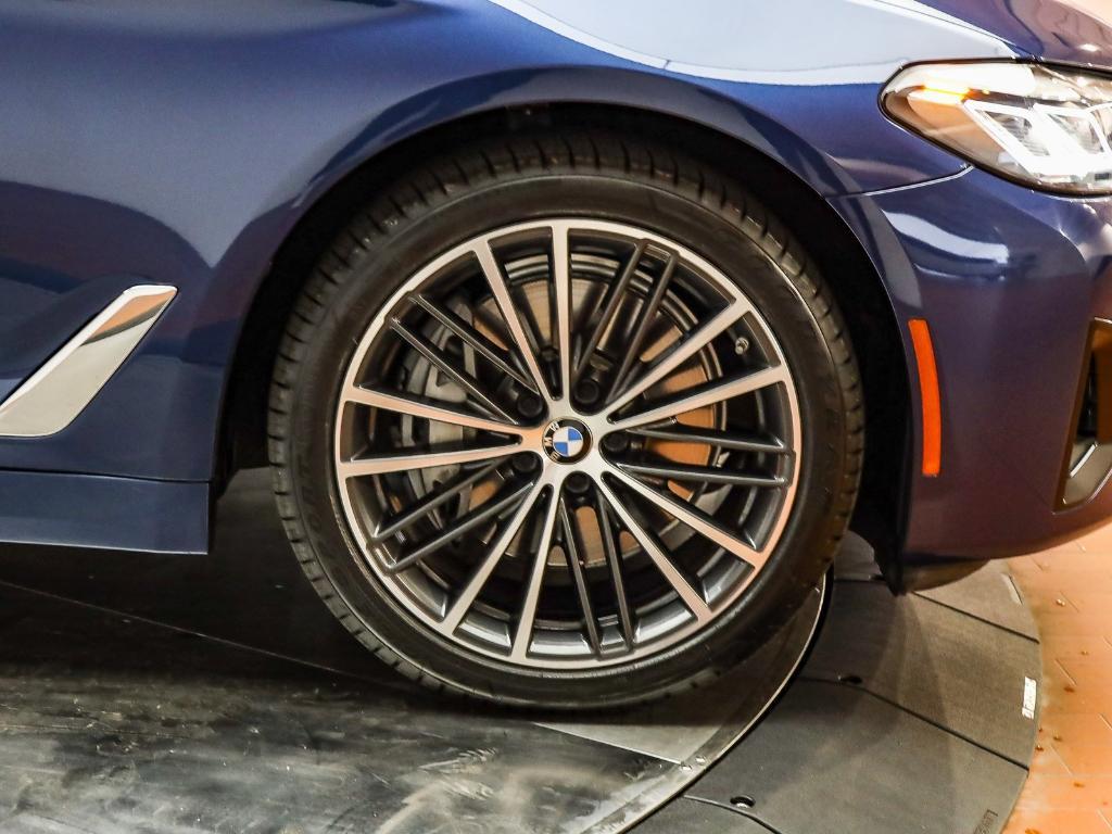 used 2023 BMW 540 car, priced at $43,991