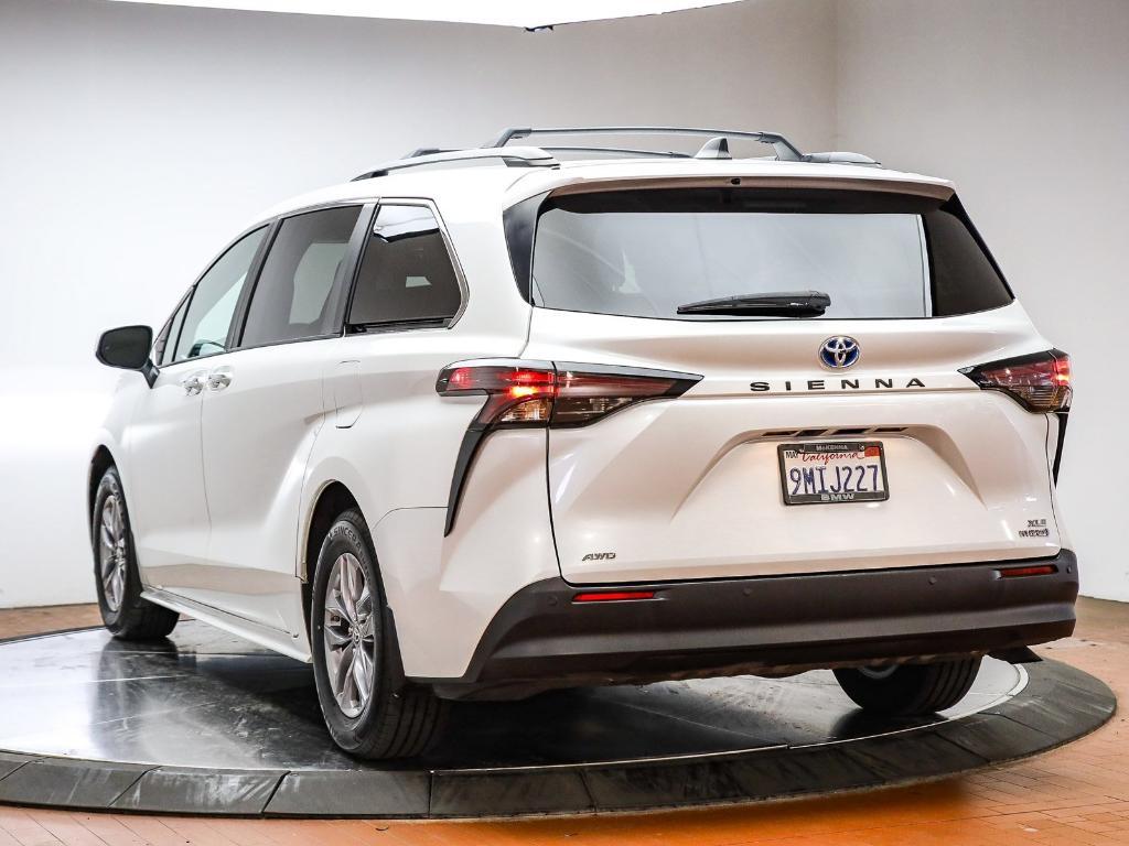 used 2024 Toyota Sienna car, priced at $37,891