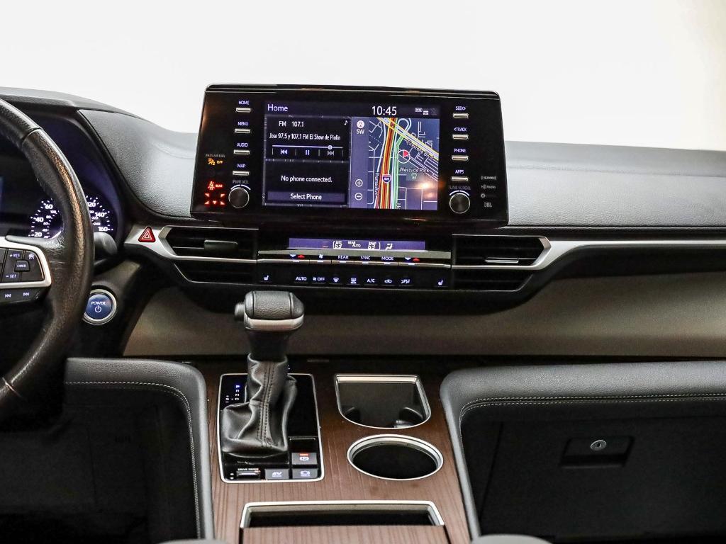 used 2024 Toyota Sienna car, priced at $37,891