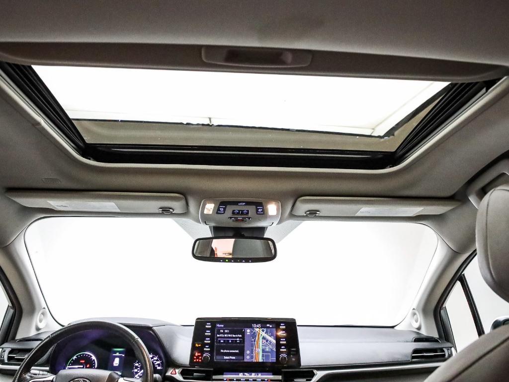 used 2024 Toyota Sienna car, priced at $37,891