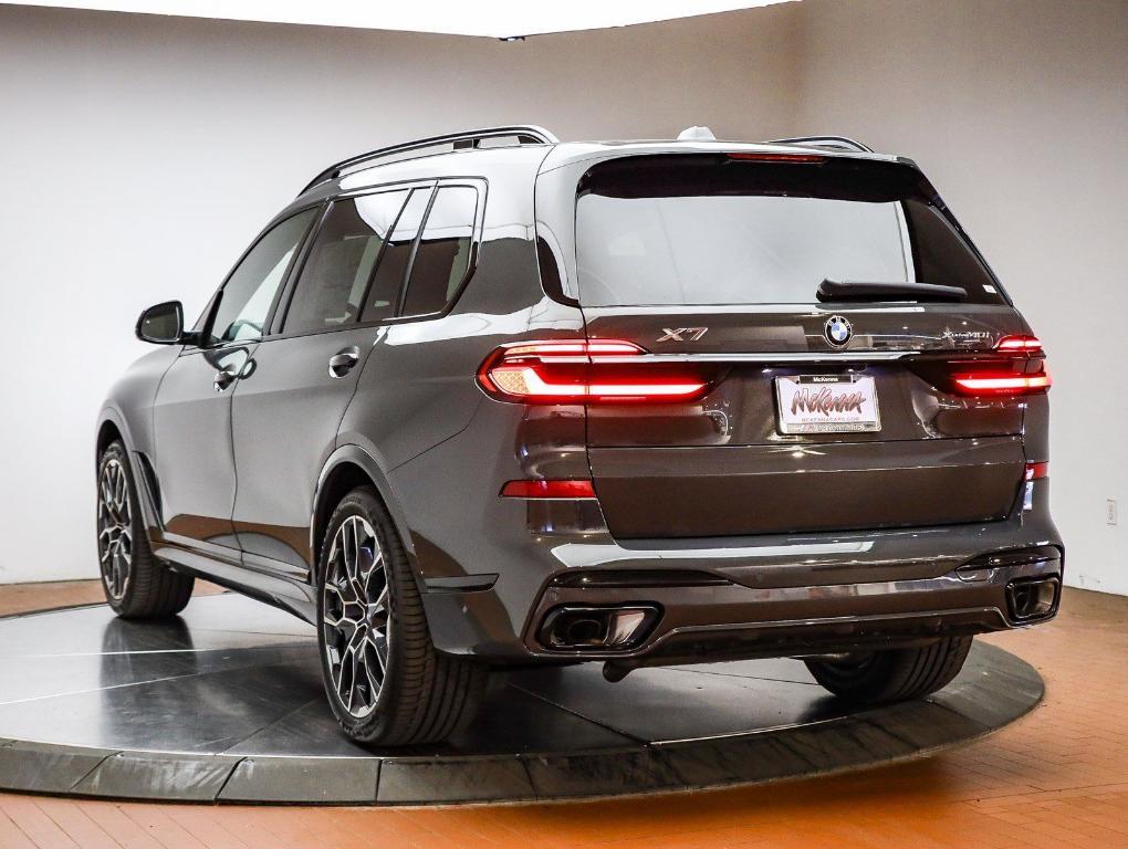 new 2026 BMW X7 car, priced at $100,615