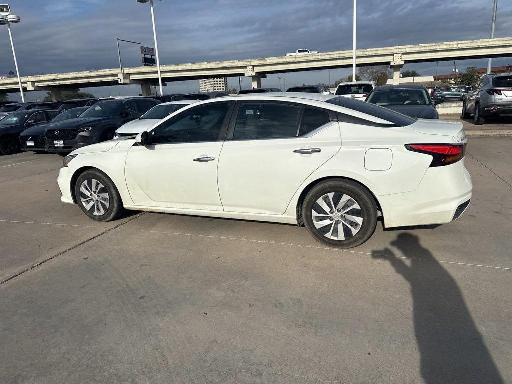 used 2019 Nissan Altima car, priced at $10,225
