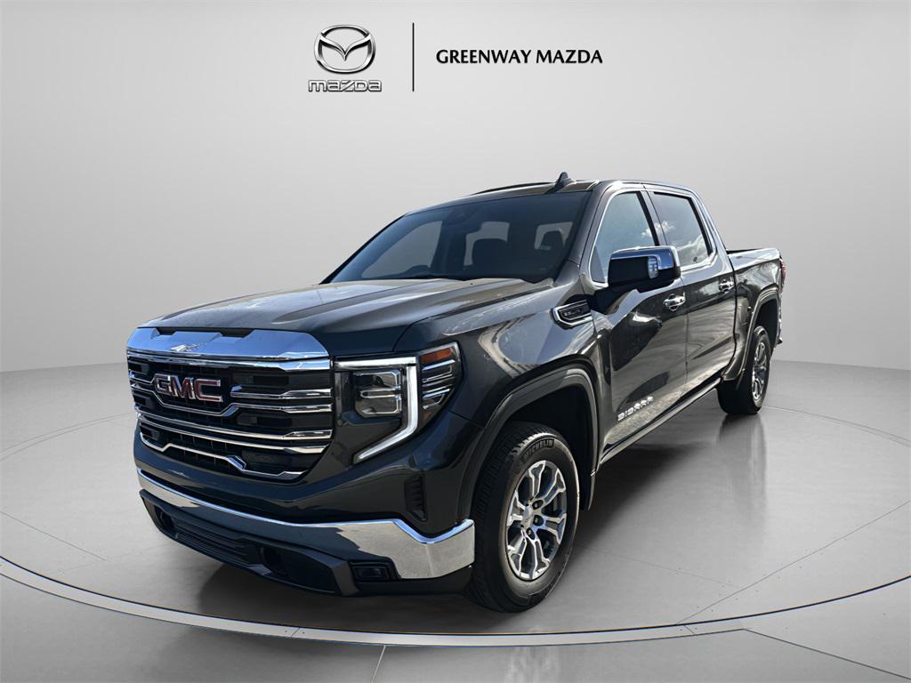 used 2025 GMC Sierra 1500 car, priced at $40,245