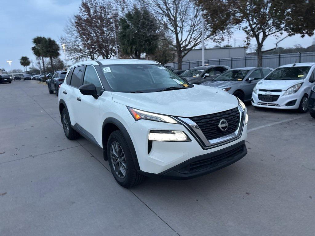 used 2021 Nissan Rogue car, priced at $18,902