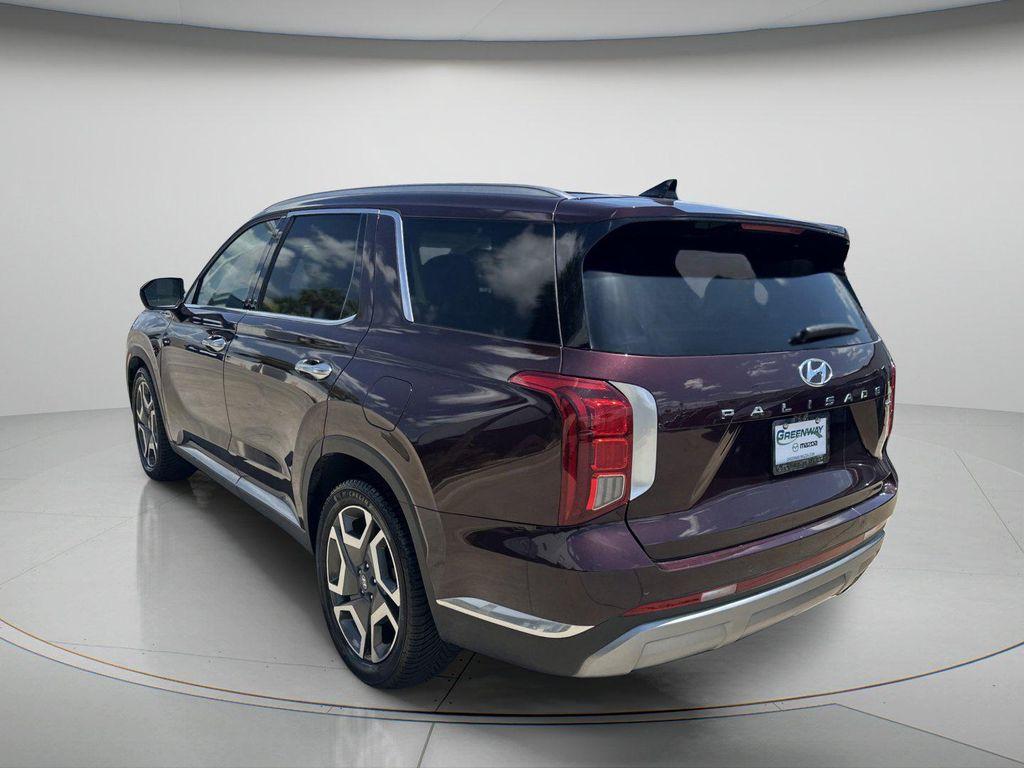 used 2024 Hyundai Palisade car, priced at $33,140