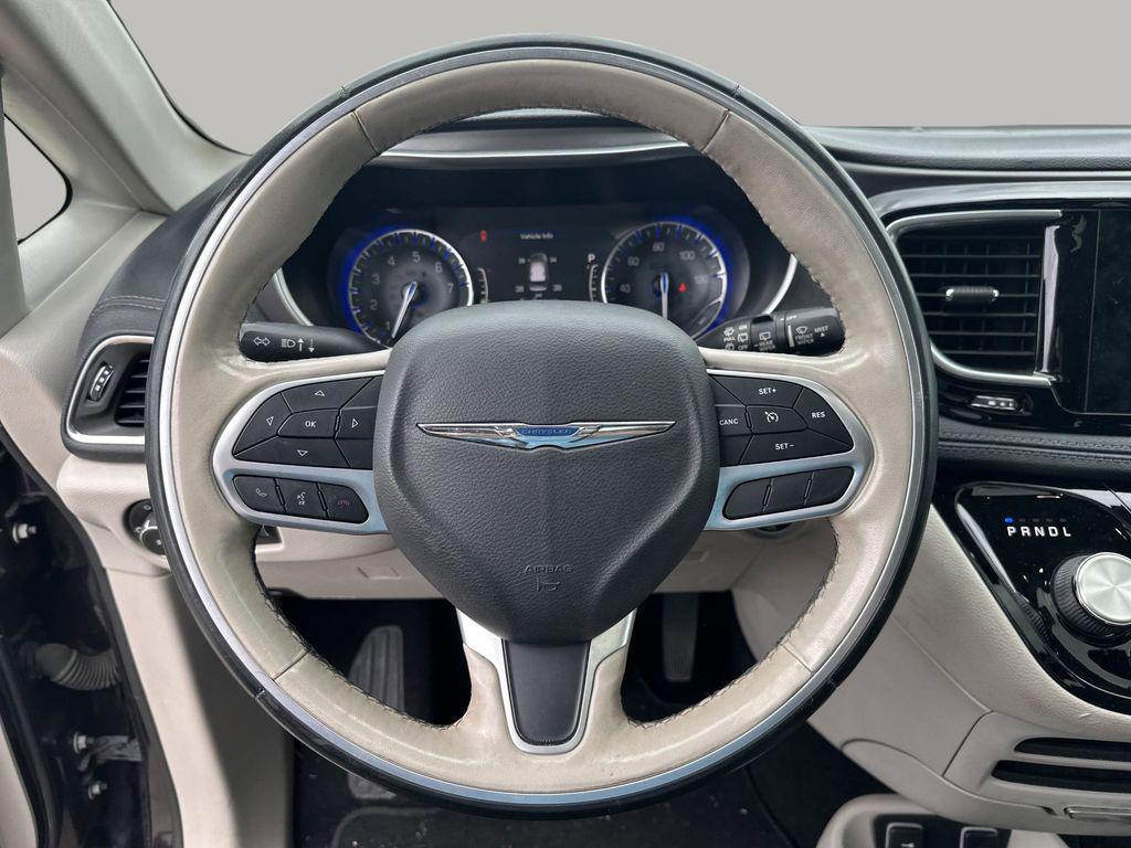 used 2019 Chrysler Pacifica car, priced at $19,718