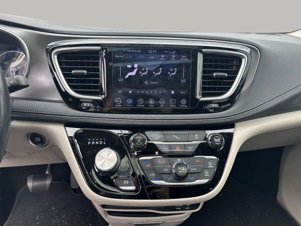 used 2019 Chrysler Pacifica car, priced at $19,718