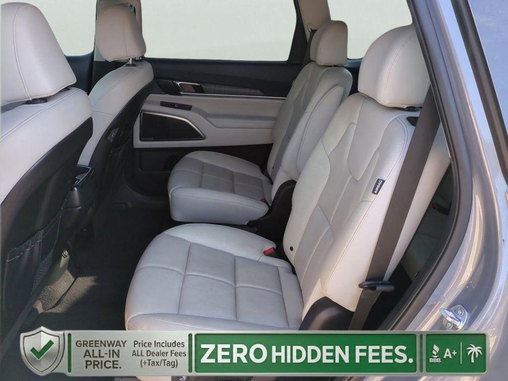 used 2023 Kia Telluride car, priced at $34,723