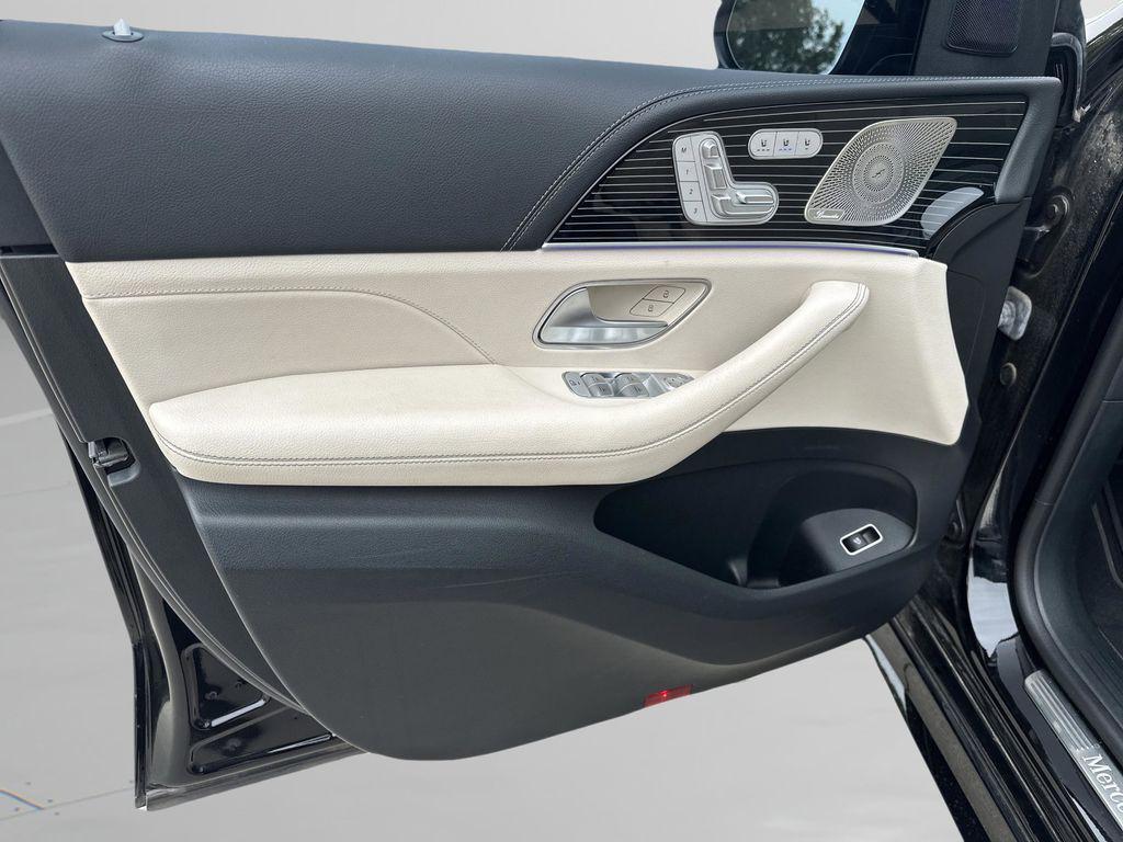 used 2024 Mercedes-Benz GLE 450 car, priced at $56,171