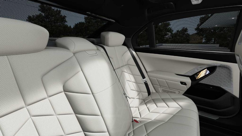 new 2026 BMW 750e car, priced at $128,605