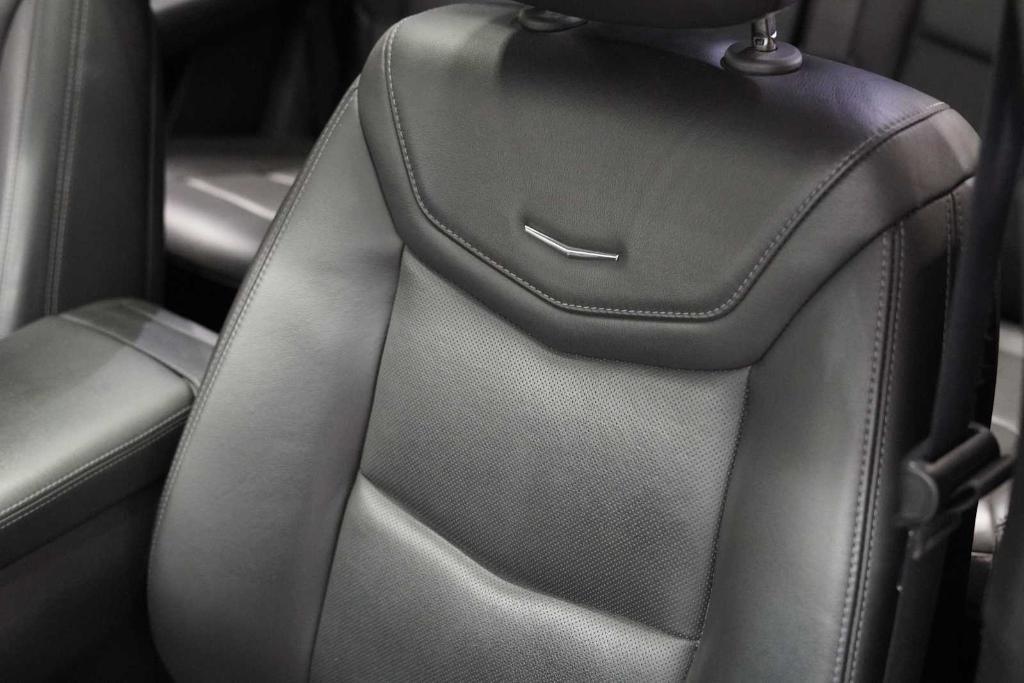 used 2020 Cadillac XT5 car, priced at $23,988